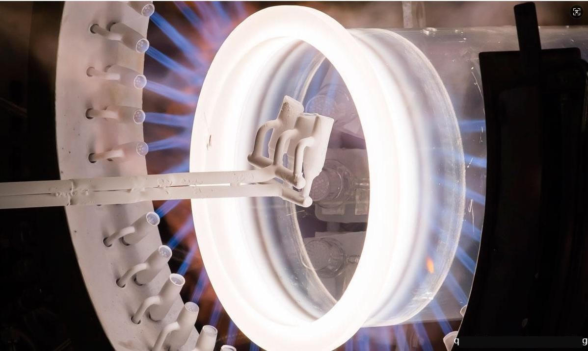 การใช้งานควอตซ์ที่หลากหลายในการผลิตเซมิคอนดักเตอร์มีอะไรบ้าง